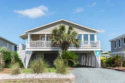 Footprints In The Sand by Oak Island Accommodations - photo 11