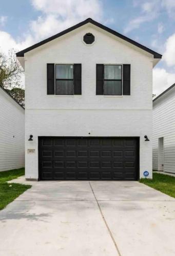 Black and White Retreat 8min to downtown in Houston, United States