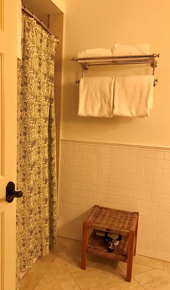 Old Lyme Inn - photo 7