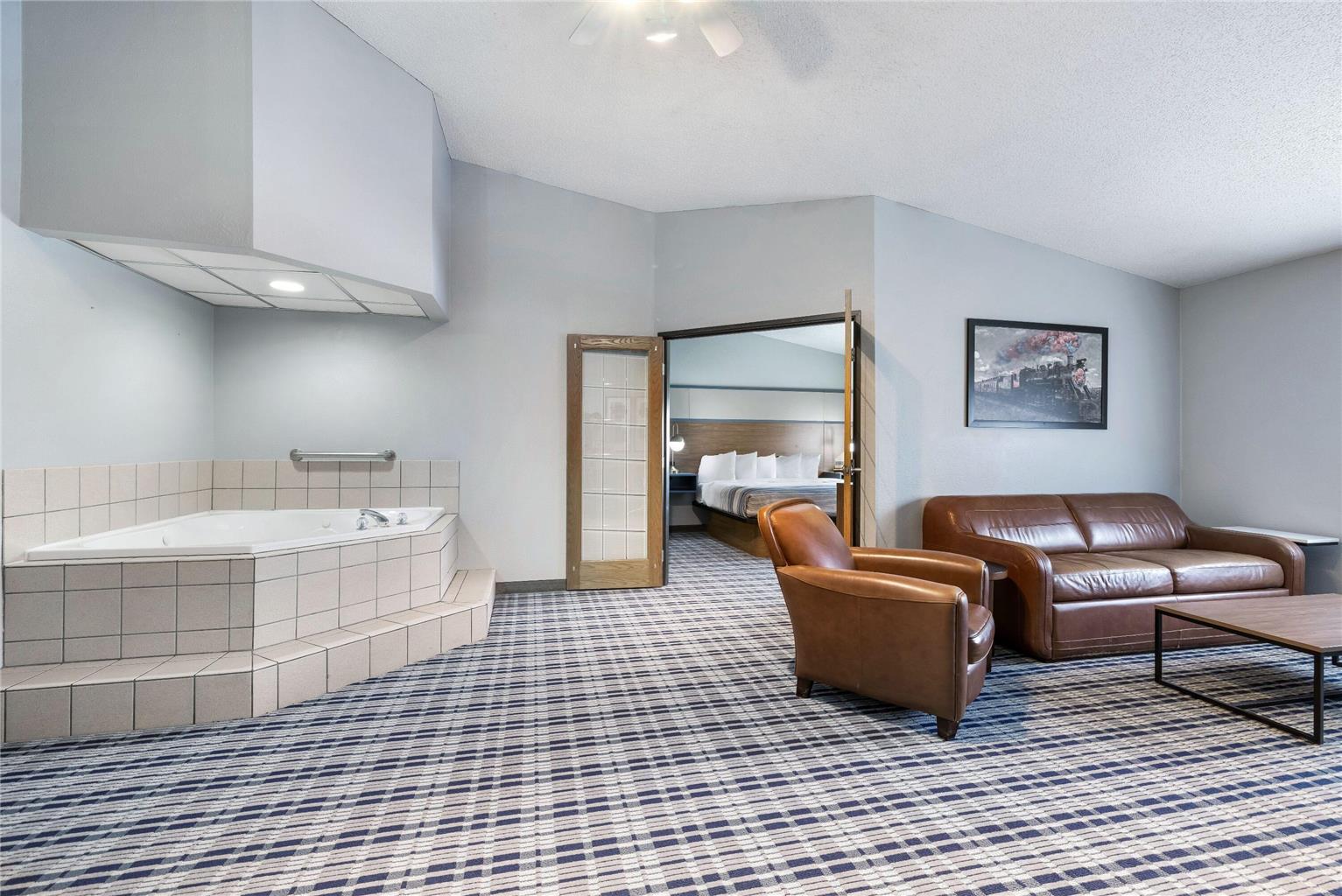 AmericInn by Wyndham Aberdeen Event Center - photo 32