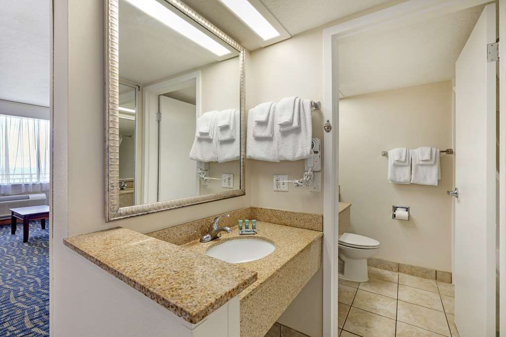 Best Western Cocoa Beach Port Canaveral - photo 17