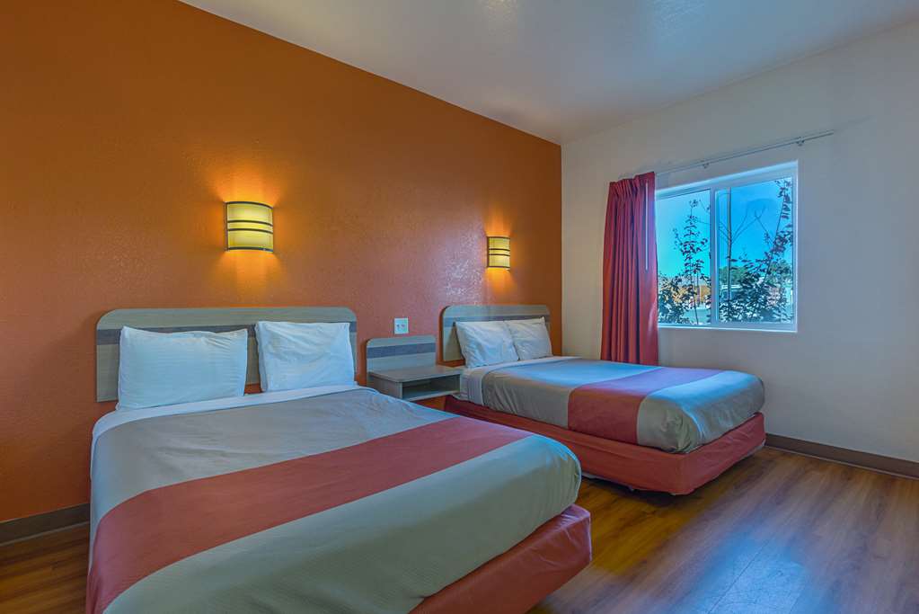 Motel 6 Beatty Death Valley - photo 14