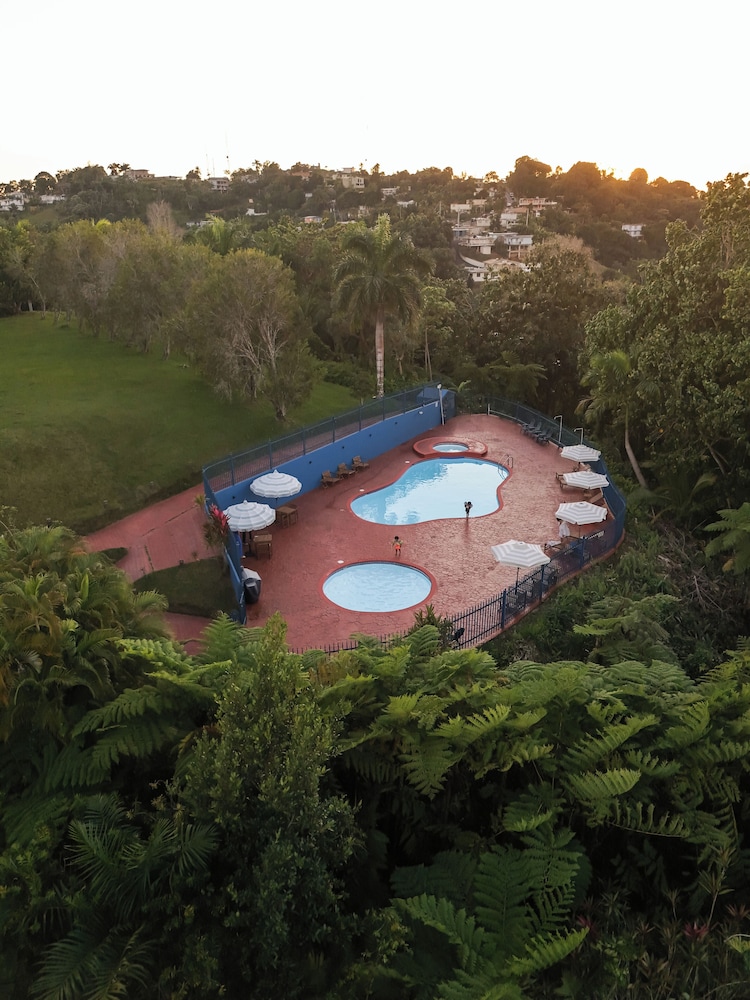 El Oasis Hotel in Aguada, Puerto Rico