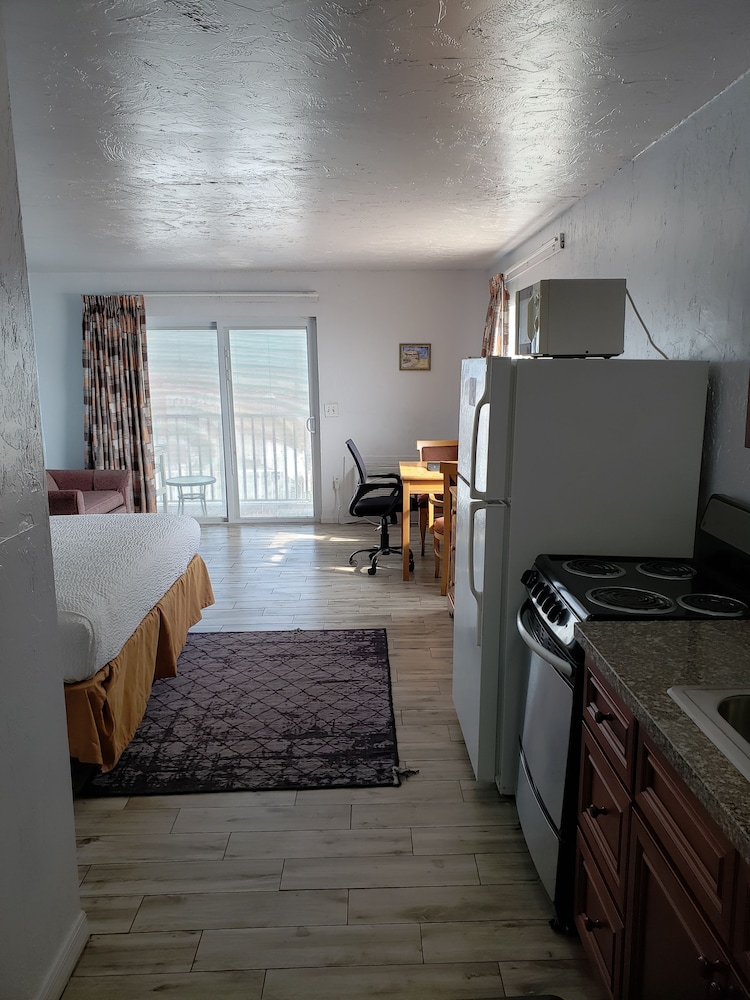 Topaz Motel - photo 19