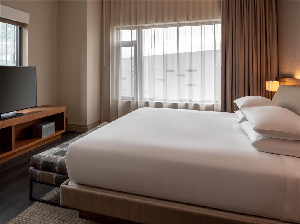 Hyatt Regency Lake Washington at Seattle s Southport - photo 42