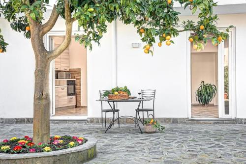 The Orange Country Home — 4-Star Luxury Hotel in Massa Lubrense, Italy