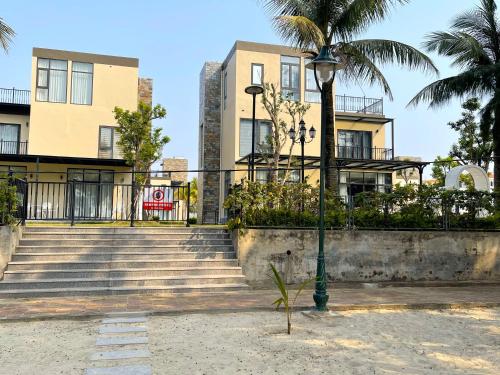 Tsq Stay Villa Beachside — 4-Star Luxury Hotel in Mong Cai, Vietnam