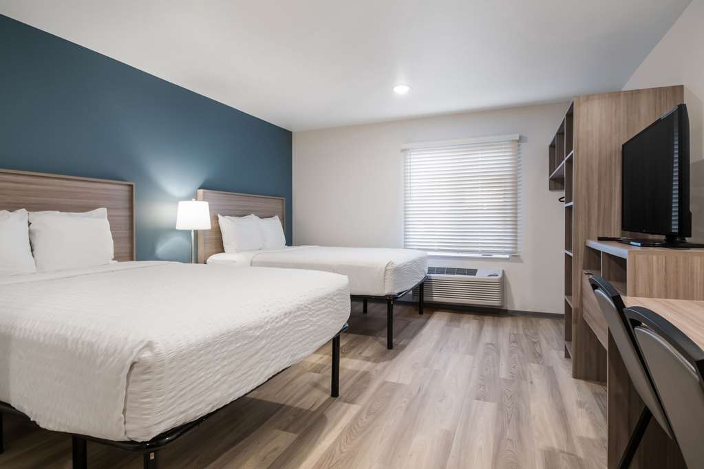 WoodSpring Suites Portland Vancouver - photo 17