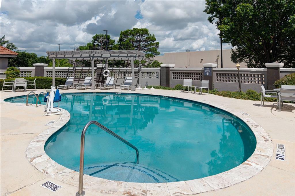 La Quinta Inn & Suites by Wyndham Sherman - photo 17