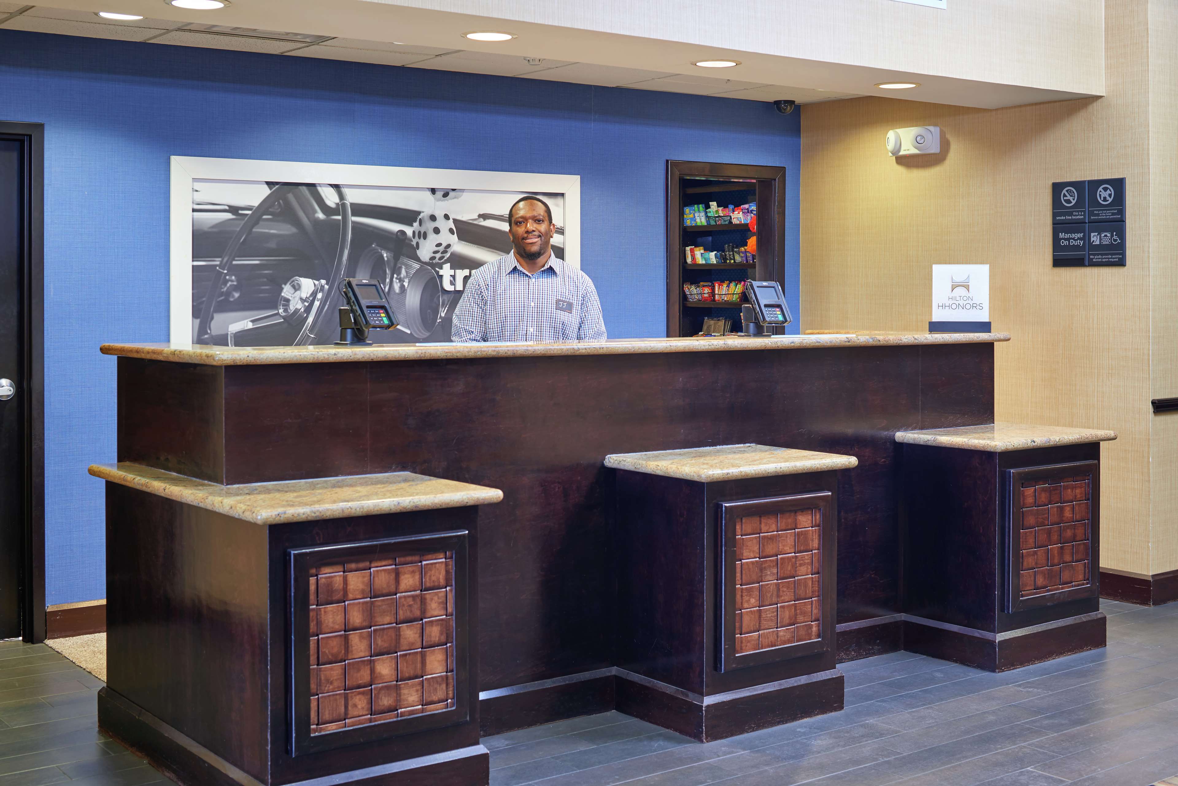 Hampton Inn Sweetwater - photo 7