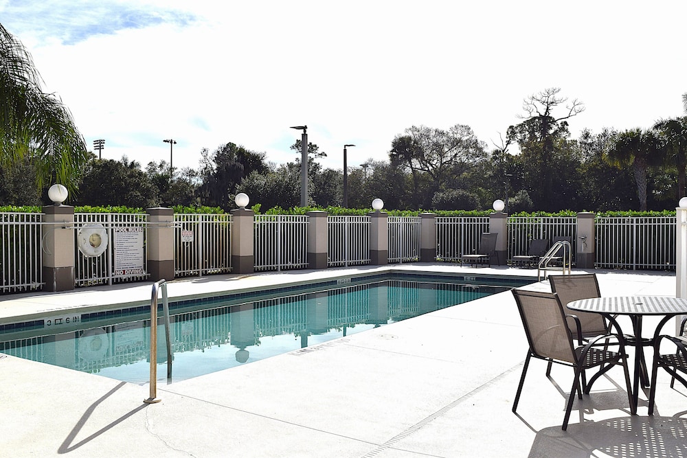 Holiday Inn Express Stuart by IHG - photo 16