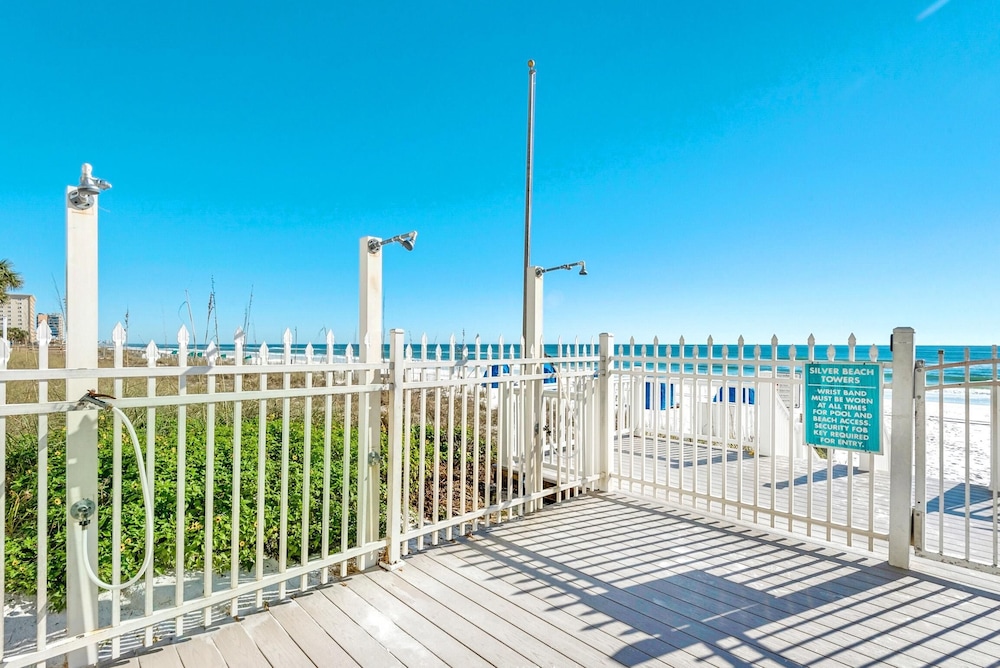 Silver Beach Towers 1205 East - photo 45