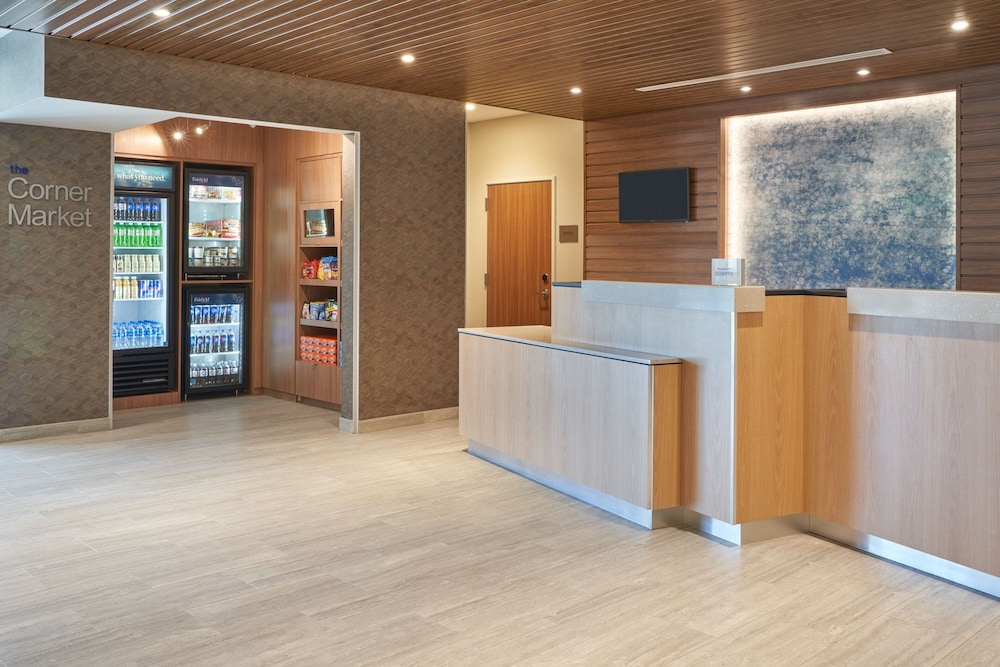 Fairfield Inn & Suites by Marriott West Palm Beach - photo 21