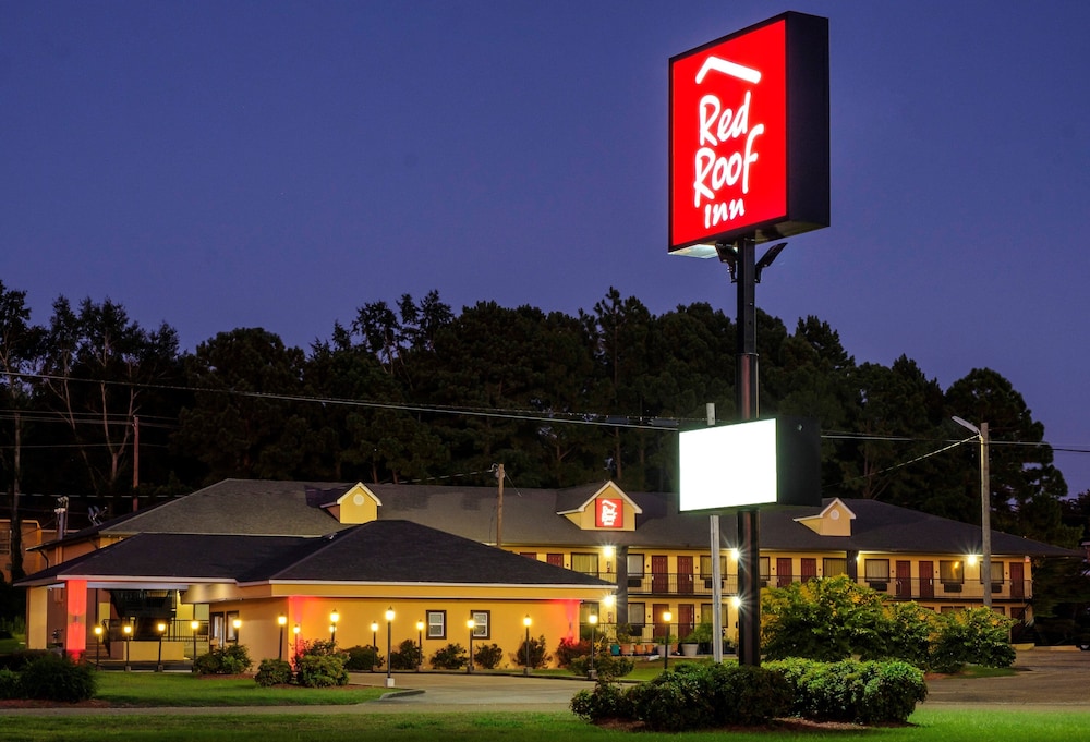 Red Roof Inn Columbus MS - photo 22