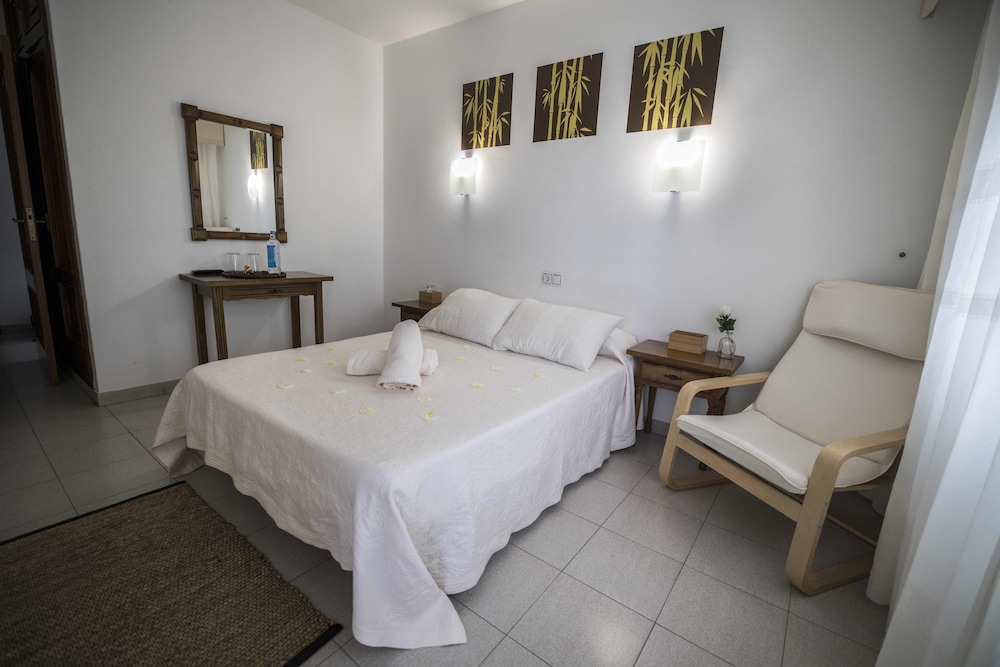 Dukes Habitaciones in Sanxenxo, Spain