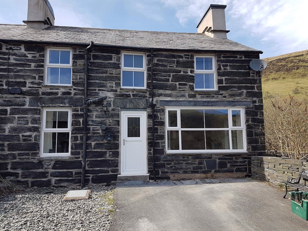 Yr Hen Siop — Betws Y Coed