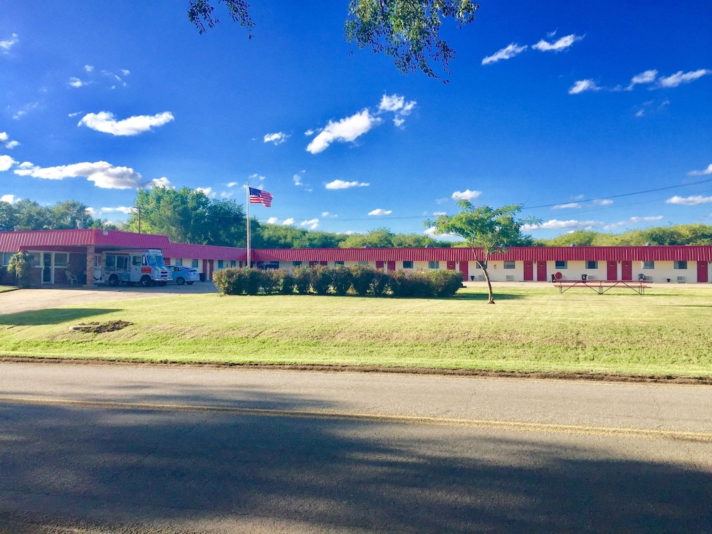 Rock City Motel - photo 33