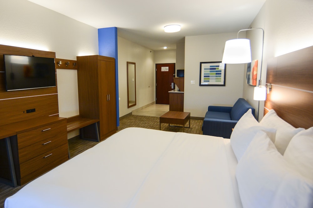 Holiday Inn Express Hotel & Suites Rolla U of Missouri S&T by IHG - photo 7