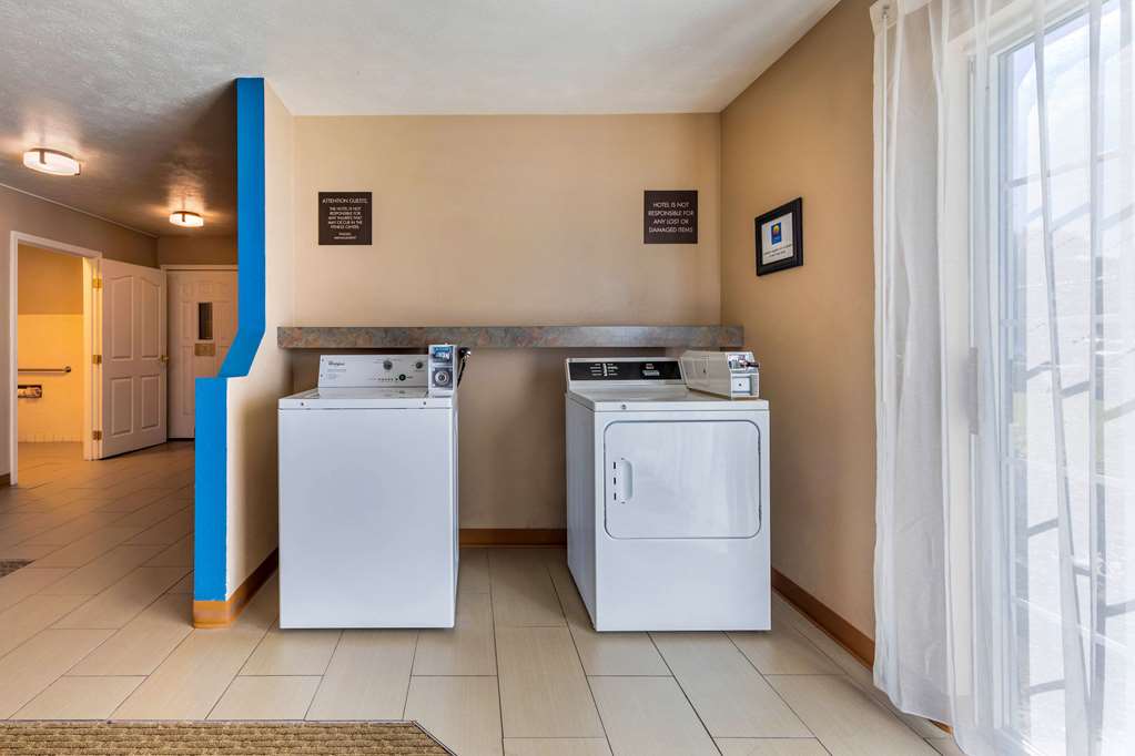 Comfort Inn & Suites Lancaster Antelope Valley - photo 43