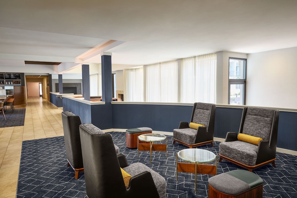 Courtyard by Marriott Kansas City Overland Park Metcalf - photo 2