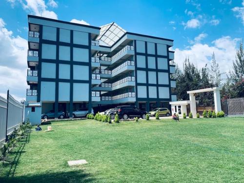 Levi's Place 1044 California Plaza Nanyuki — 4-Star Luxury Hotel in Nanyuki, Kenya