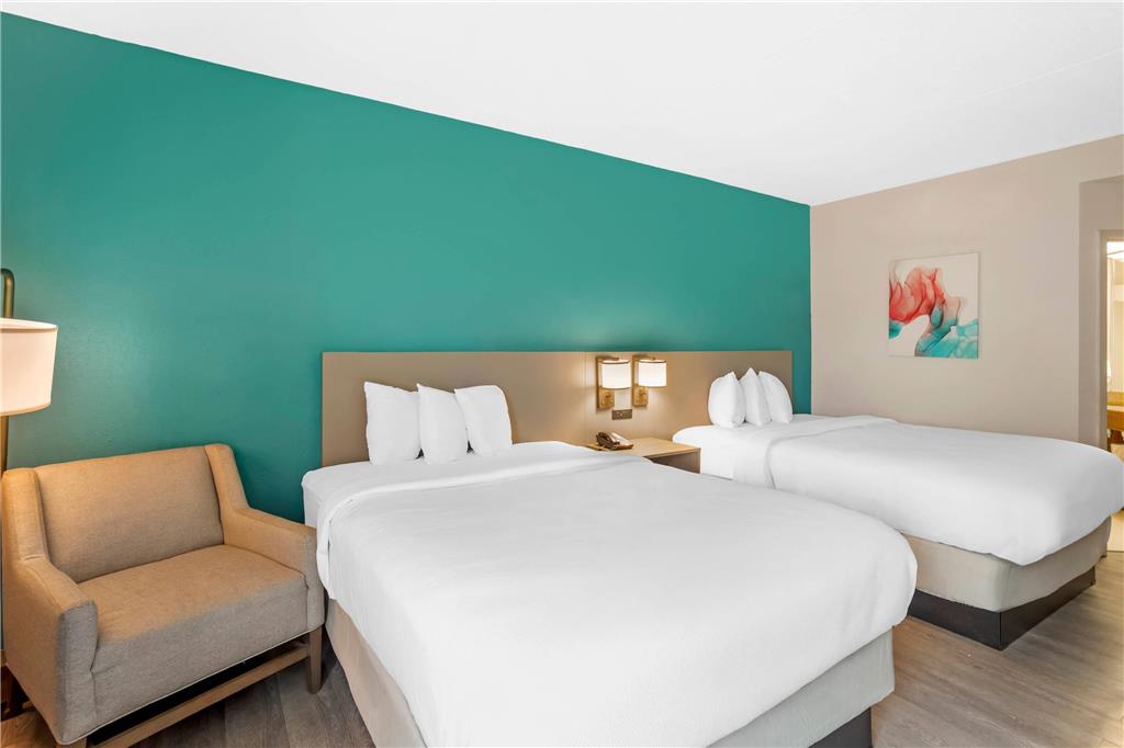 Comfort Inn & Suites Mt. Holly Westampton - photo 16