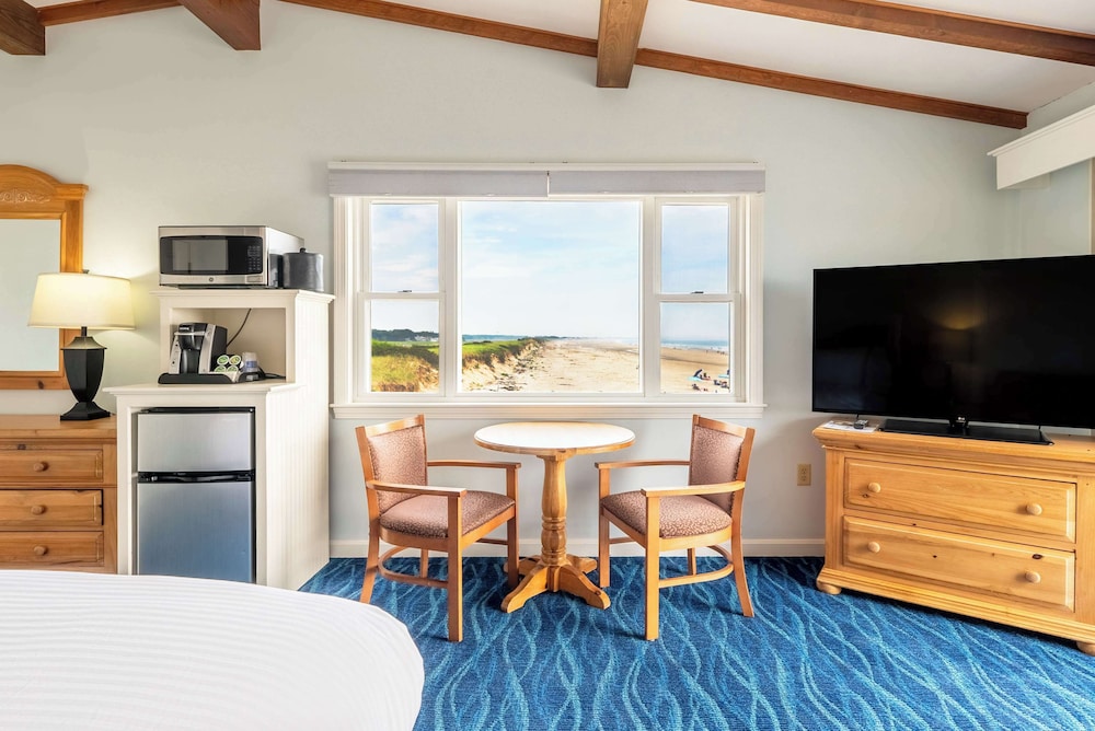 Norseman Resort on the Beach - photo 56
