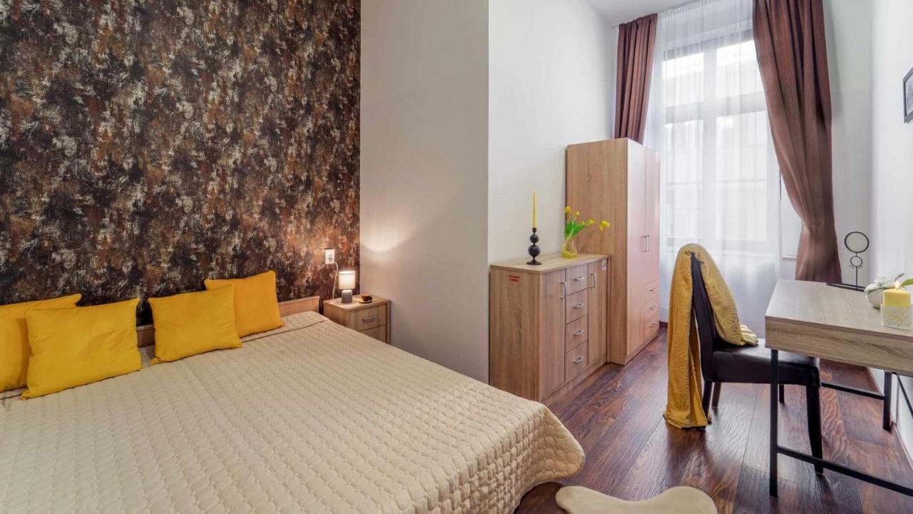 Klauzal 14 - carbon neutral hotel in Budapest