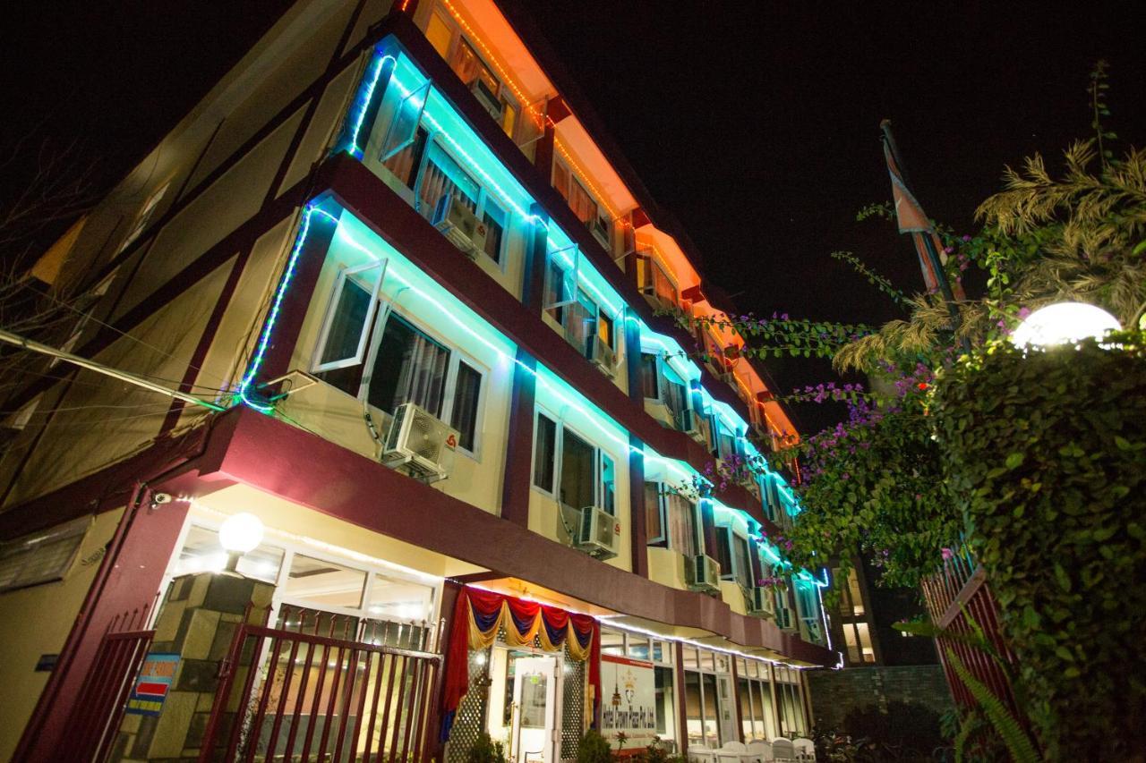 Hotel Crown Plaza — Kathmandu