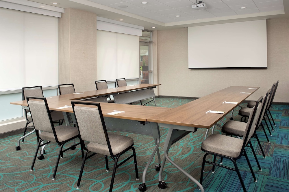 Home2 Suites by Hilton Owings Mills - photo 35
