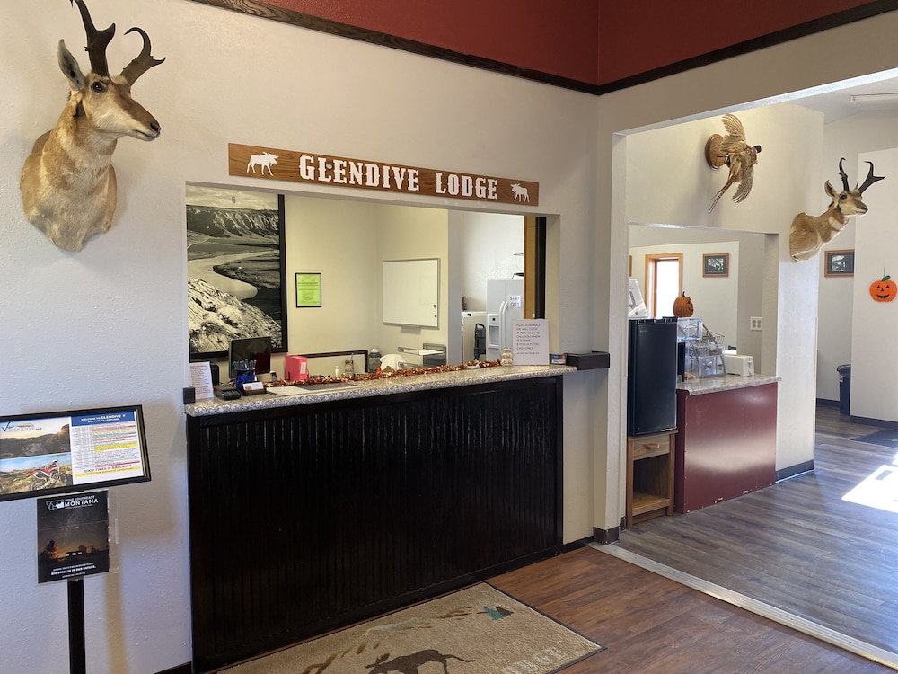 Glendive Lodge - photo 2