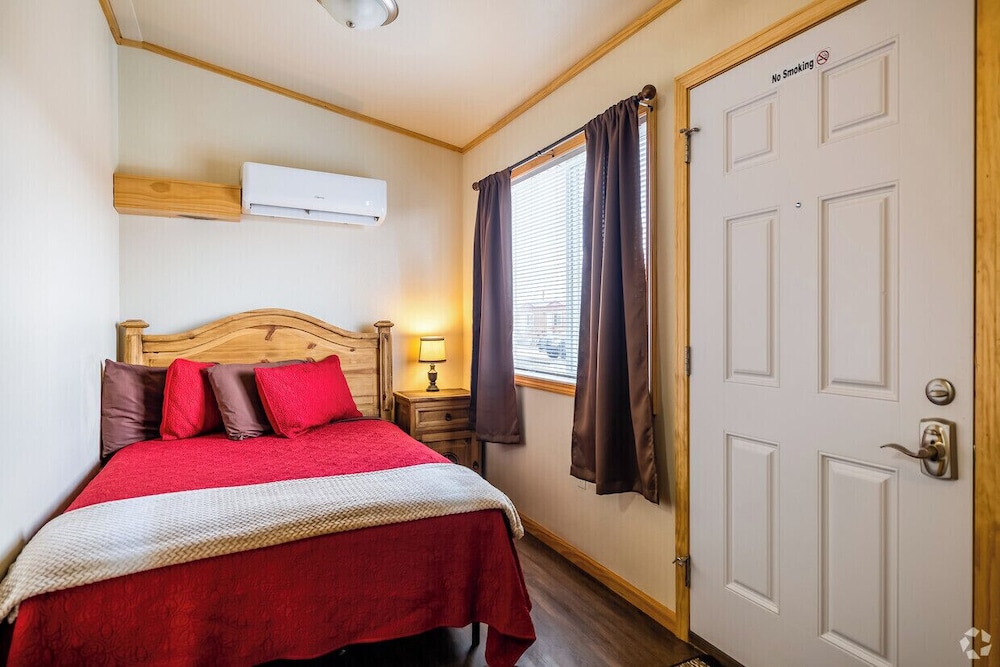 Custom Touch Village Midland - photo 9