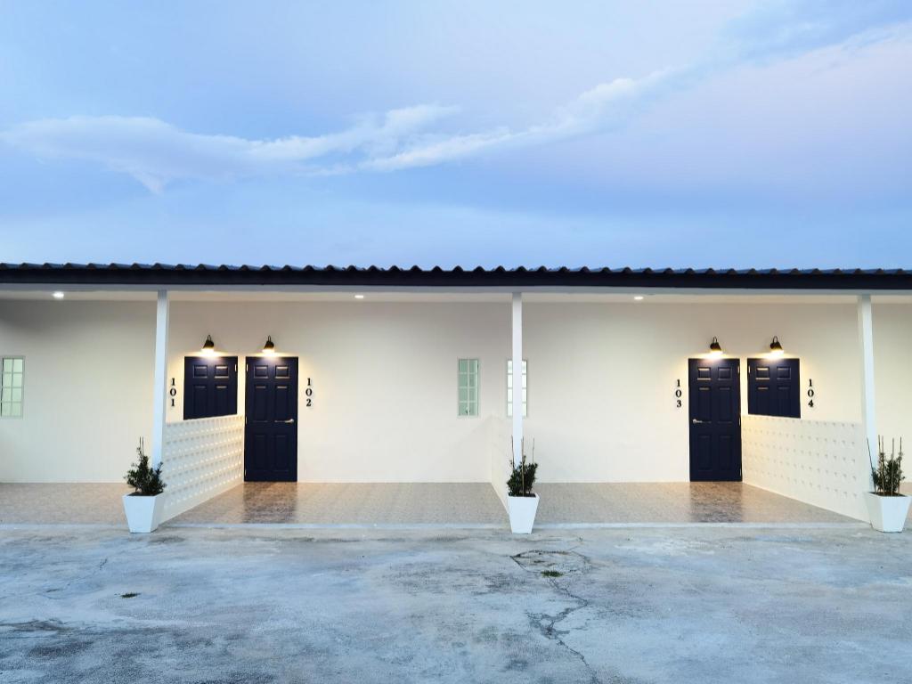 Calm Resort - carbon neutral hotel in Rayong