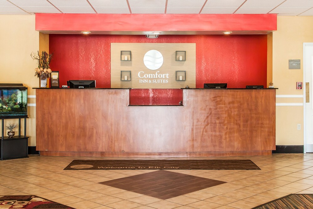 Comfort Inn & Suites Elk City South — hotel in Elk City
