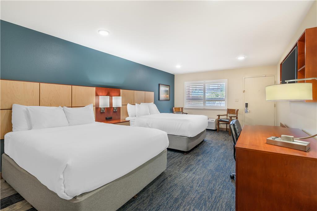 Best Western Plus Clocktower Inn - photo 12