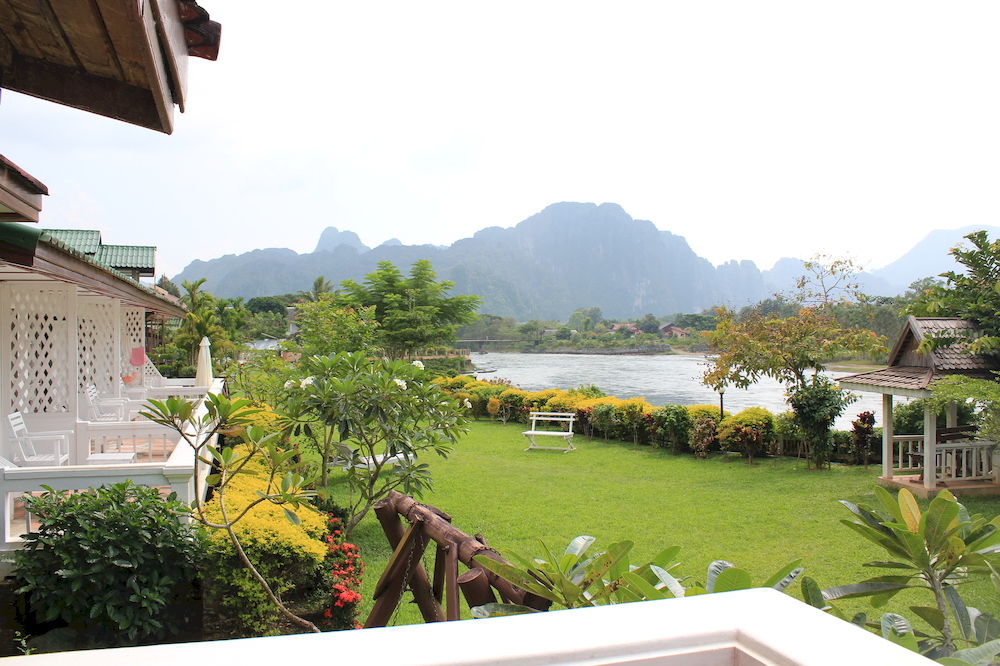 Thavonsouk Resort in Vangviang, Laos