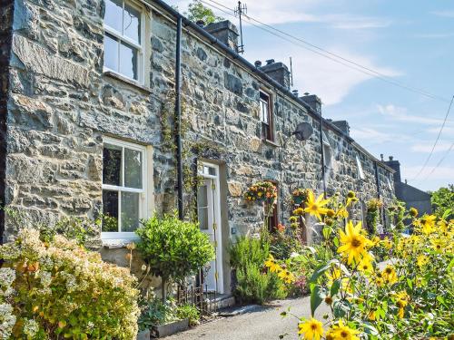 Sunnyside Cottage — 4-Star Luxury Hotel in Porthmadog, United Kingdom