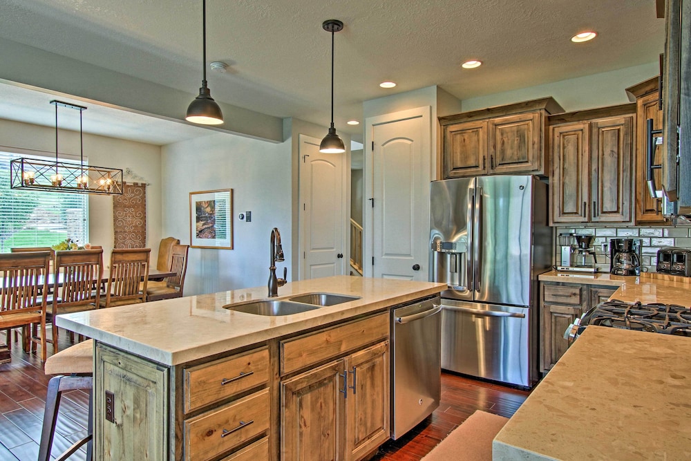 Edgewater Townhome 7 Mi to Snowbasin Resort - photo 11
