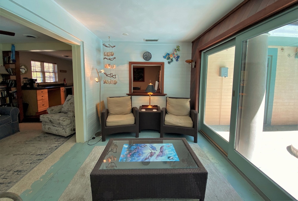 Kisses Cottage Home - photo 18