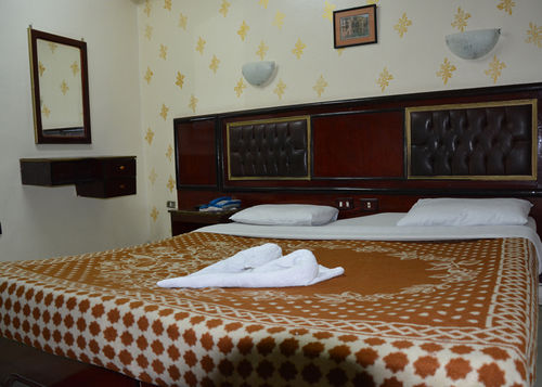 Bostan Hotel