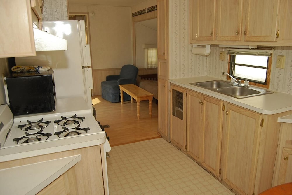 Crescent Bar RV Resort - photo 8