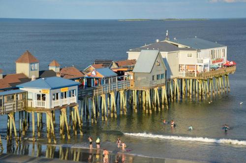 Promenade Deck 202 in Old Orchard Beach, United States