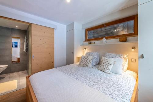 Luxurious Chalet in Verbier — 4-Star Luxury Hotel in Verbier, Switzerland