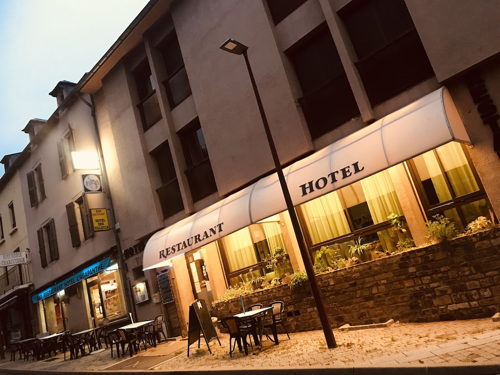 L'Agapanthe - last minute hotel in Pont-De-Salars