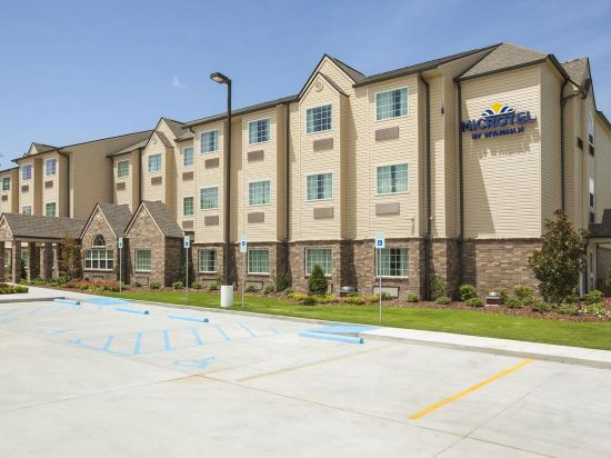 Microtel Inn & Suites by Wyndham Belle Chasse New Orleans - featured photo