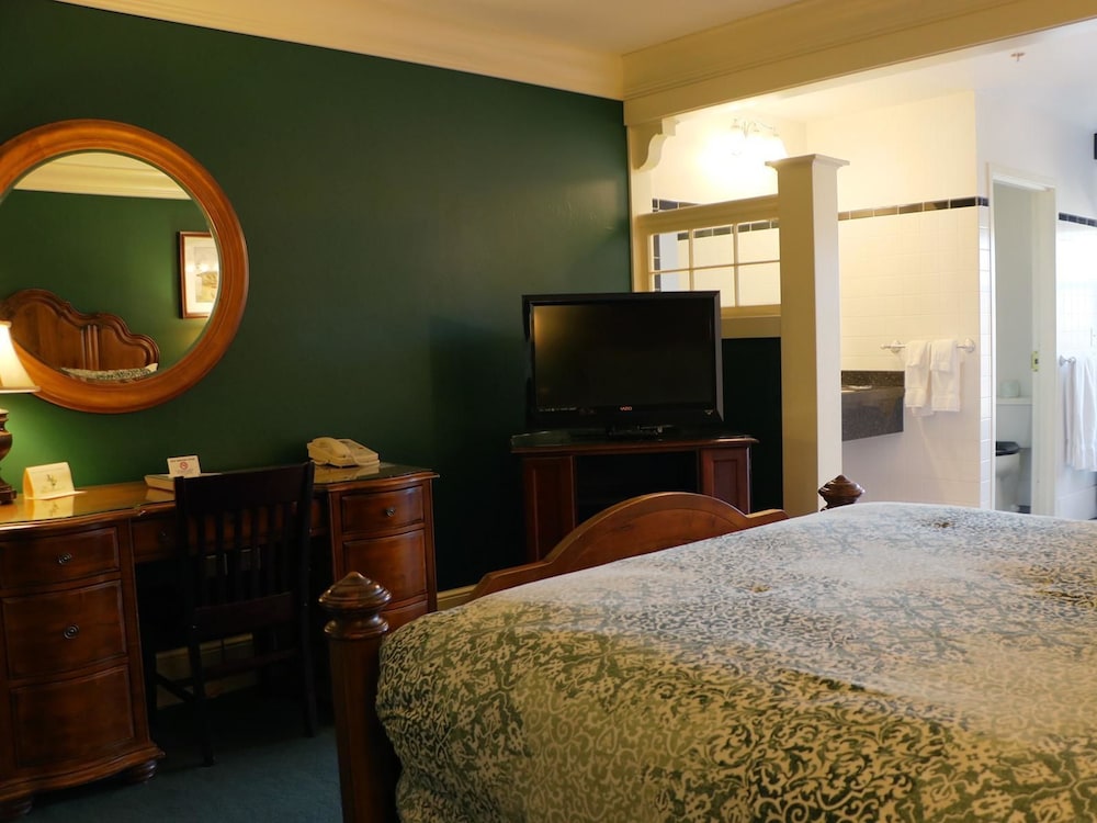 St. Brendan's Inn - photo 18