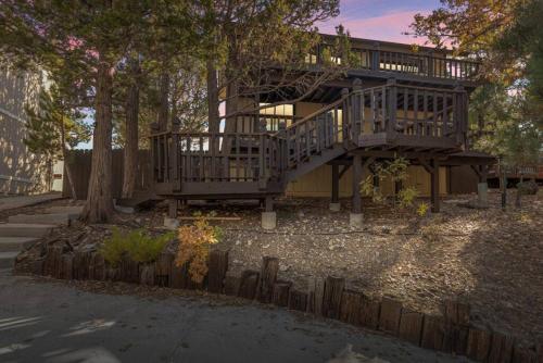 Majestic Mountain Oasis — Big Bear Lake — photo 5