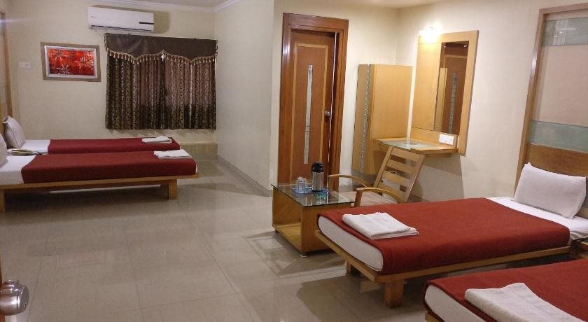 Hotel Easy Retreat — Vapi — photo 4