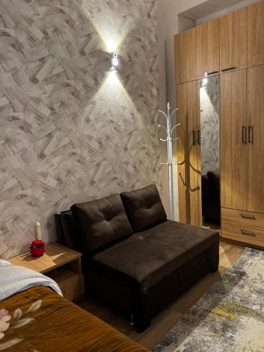 Silver Rooms