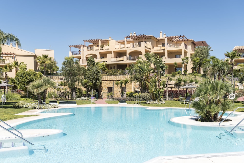 Quartiers Marbella - carbon neutral hotel in Benahavis